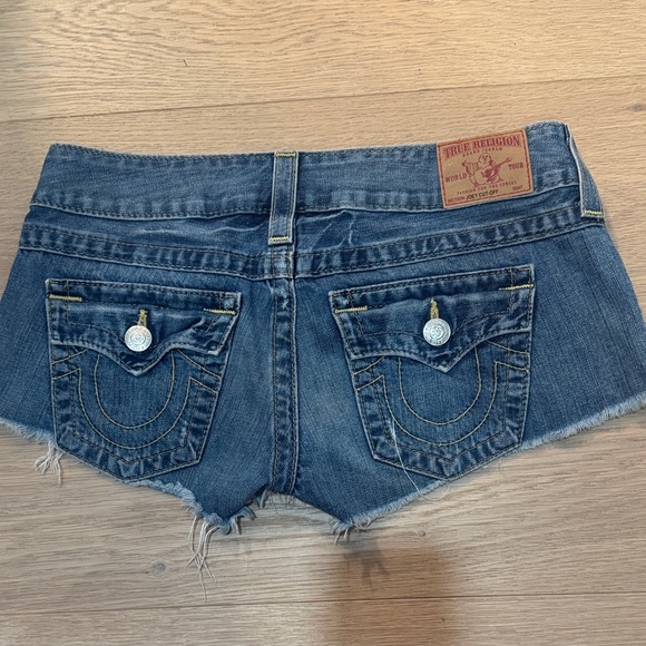 True Religion Classic Blue Denim - Picture 2 of 6